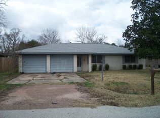 1013 Southside Dr, Angleton, TX 77515