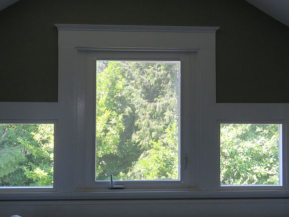 5th image of 4231 SW View Point Ter #4231