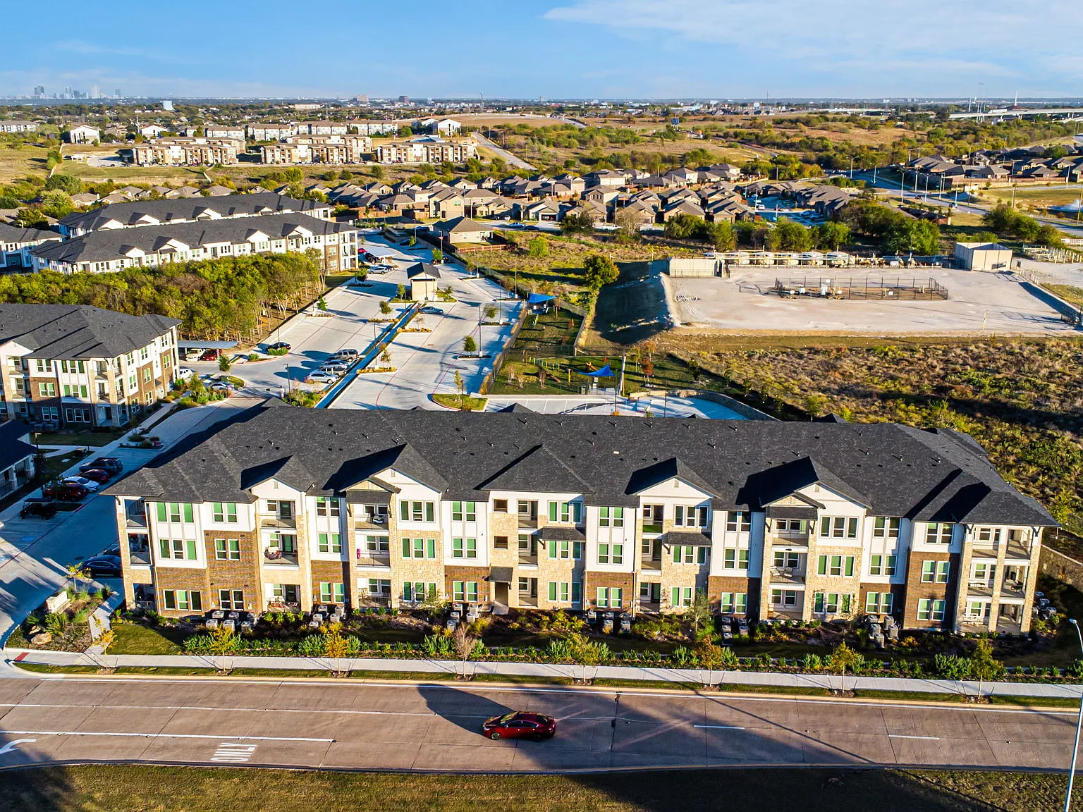 The Royalton at Chapel Creek — Photo 3