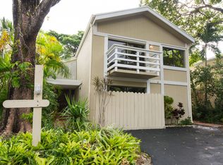 9275 SW 78th Ct, Miami, FL 33156