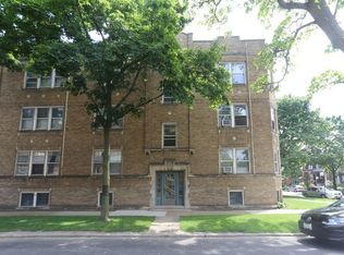 1657 W Gregory St #1, Chicago, IL 60640