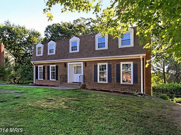 2nd image of 13239 Nancy Ct