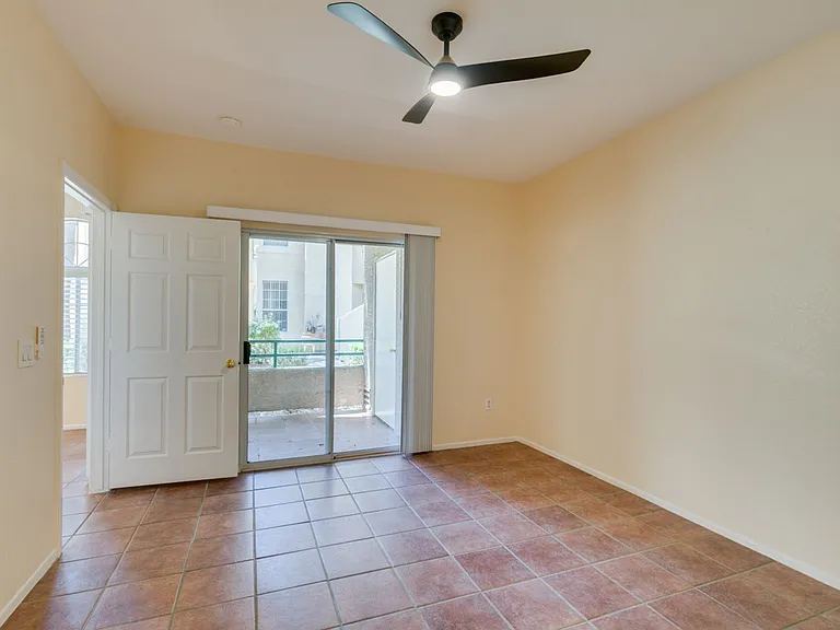2251 Wigwam Pkwy #1016 — Photo 34