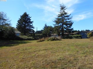 17200 Passley Rd, Brookings, OR 97415