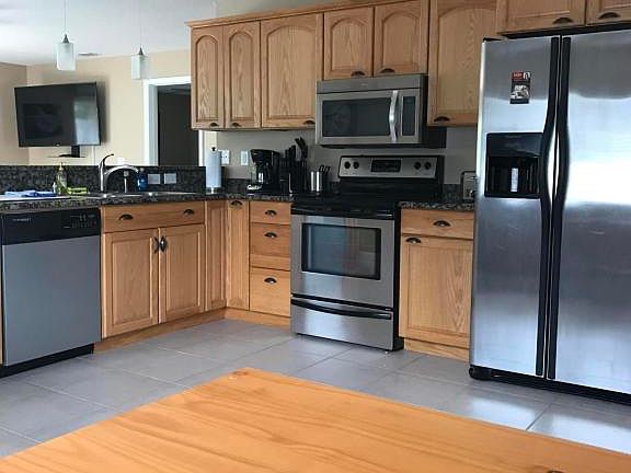 4th image of 3739 Canberra Ct #0