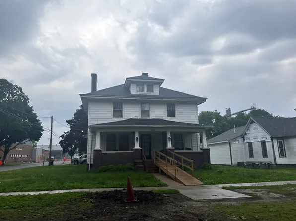 300 E William St, Bement, IL 61813