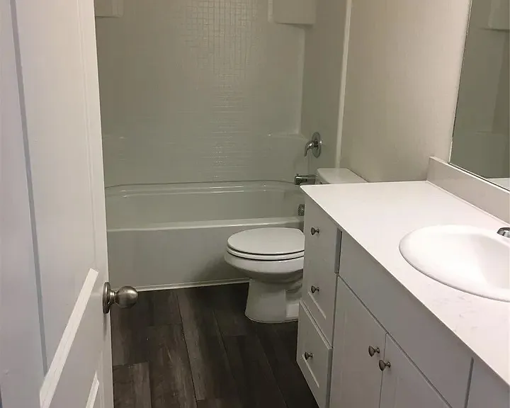1661 Hossler Trl — Photo 15