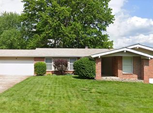 640 Henry Ave, Ballwin, MO