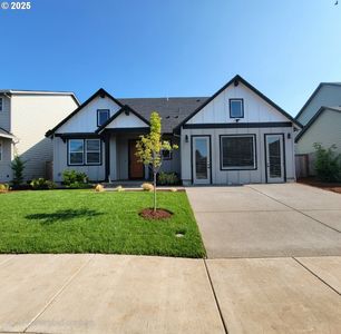 2421 W 9th Ave, Junction City, OR, 97448