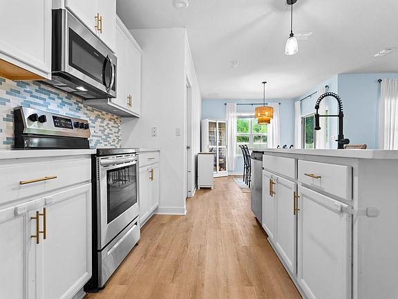 4th image of 2169 Harwick Cir SW