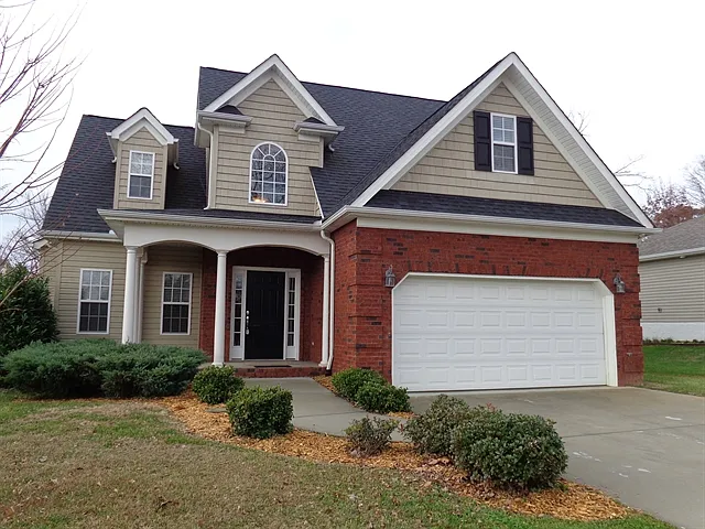 6827 Harvest Grove Ln — Photo 1