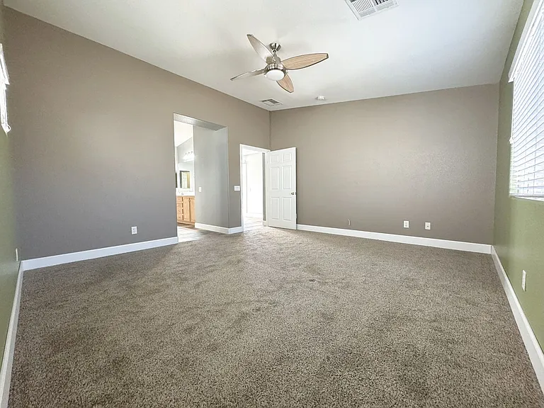 8209 Dusty Valley Ct — Photo 25