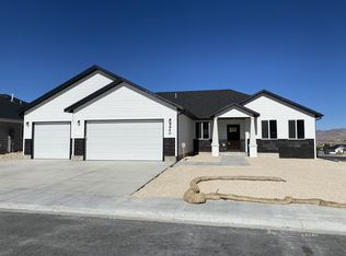 267 Northglen Dr, Spring Creek, NV 89815