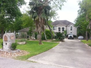 1161 White Water Rd, New Braunfels, TX 78132