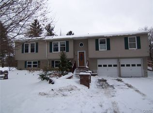 5 Christina Ct, Canastota, NY 13032