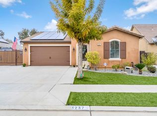 3237 Bellaire Ave, Clovis, CA 93619
