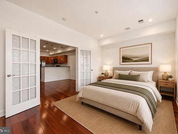 3rd image of 1610 11th St NW APT 2B