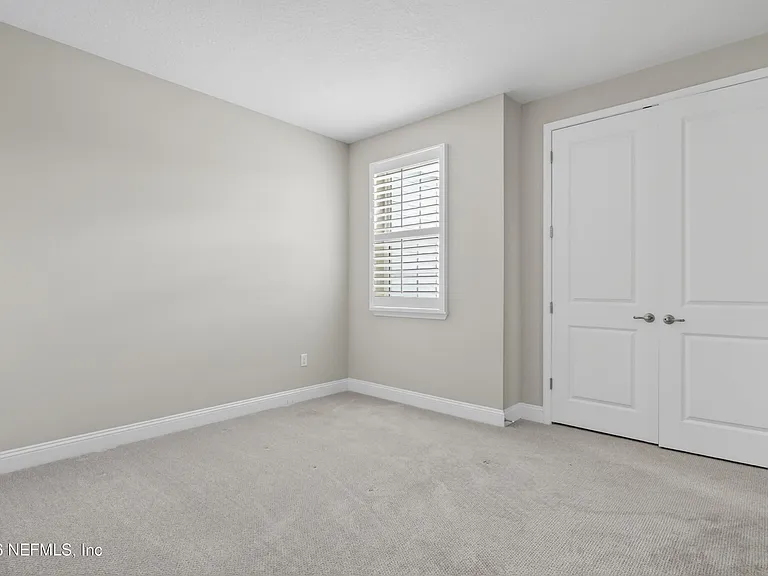 527 Marquesa Cir — Photo 26