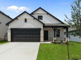 4076 Paddock Trl, Seguin, TX 78155