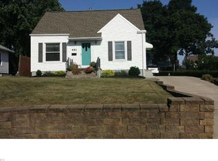 451 Crystal St, Akron, OH 44305