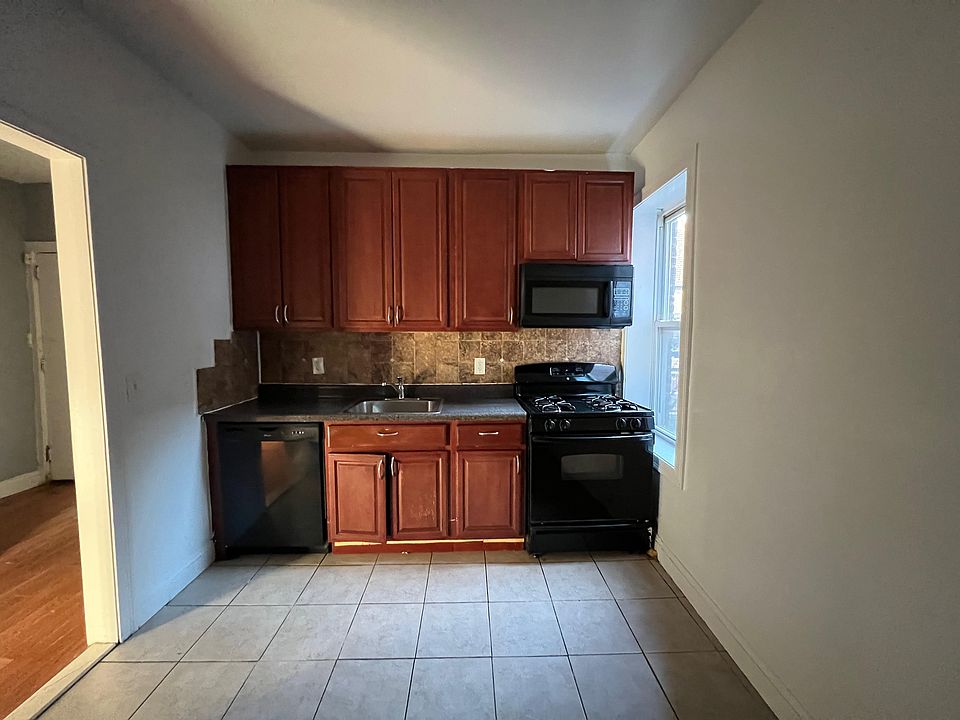 1st image of 1204-06 Kennedy Blvd #41E