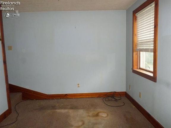 2nd image of 1113 W Jefferson St