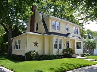 101 Sunapee St, Springfield, MA 01108