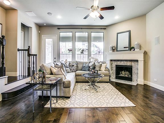 2nd image of 3720 Perkins Ln