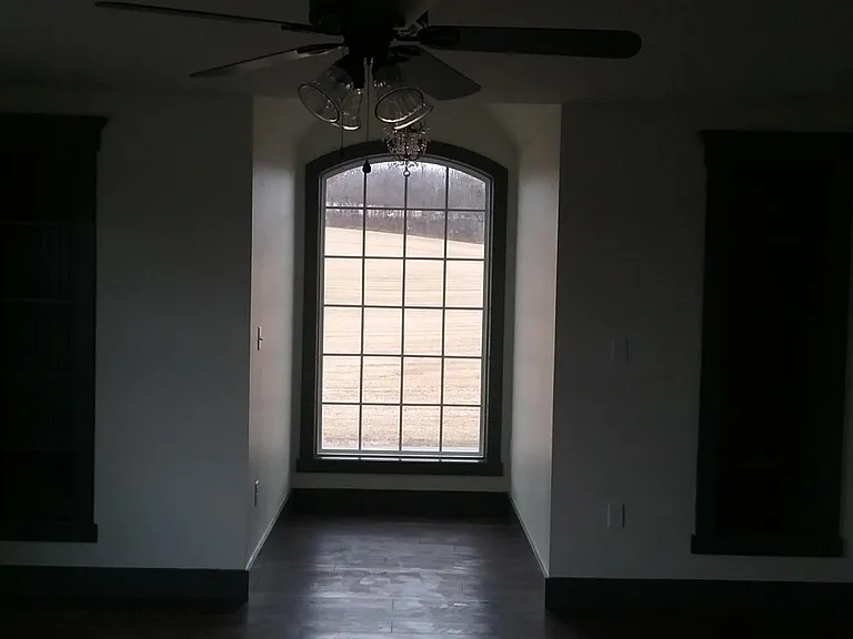 9607 Possum Hollow Rd — Photo 18