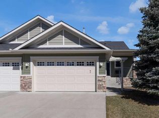 925 S Imperial Dr SE #7, Diamond Valley, AB T0L 2A0