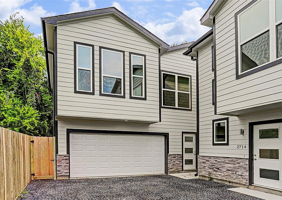 1st image of 2718 Anita St