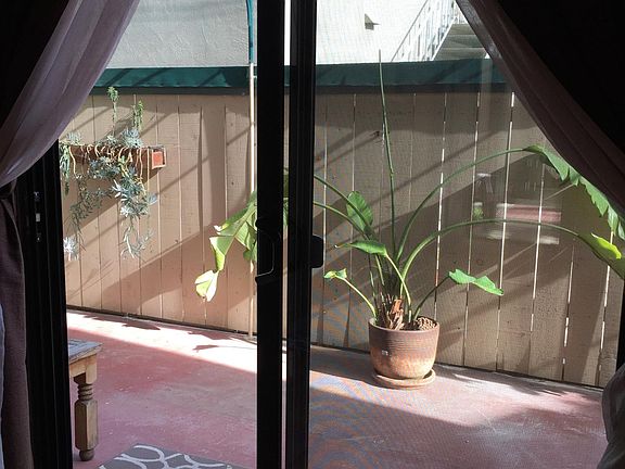 5th image of 4479 Louisiana St APT 3