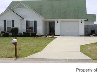 128 Cavalier Dr, Raeford, NC 28376