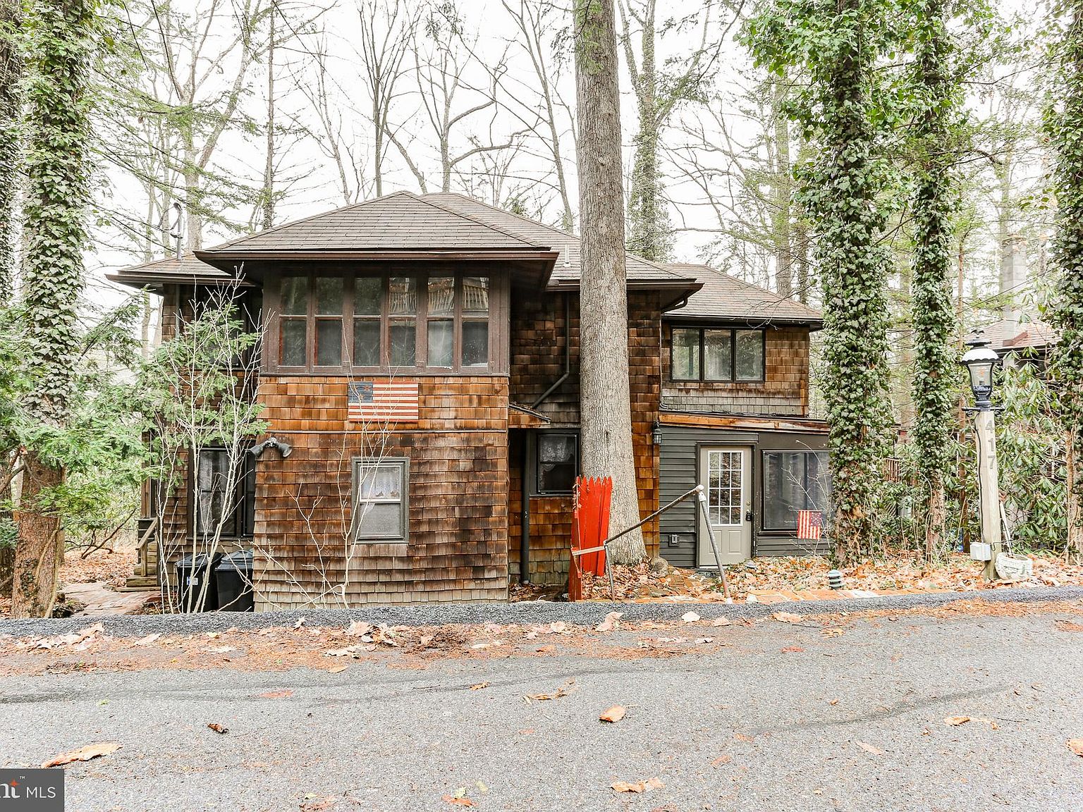 417 Yale Ave, Mount Gretna, PA 17064 Zillow