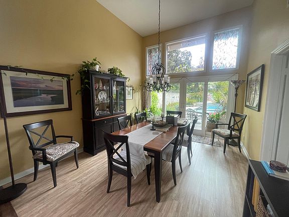 dining room off kitchen
