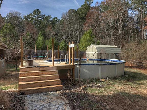 3rd image of 310 Kaden Ct