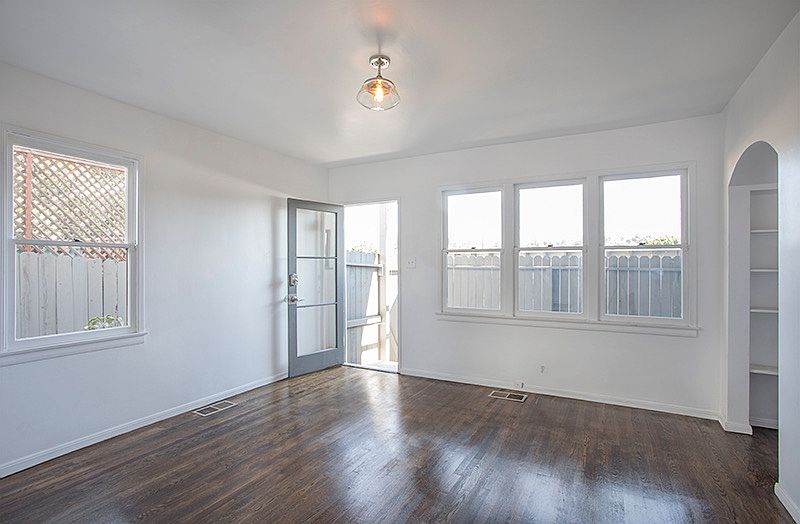 1st image of 4130 1/2 Somers Ave