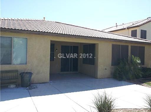 2nd image of 9075 Rainsbrook St