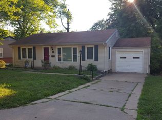 715 Risdon Dr, Saint Louis, MO 63135