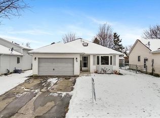 33 Thompson Dr, Norfolk County, ON N0A 1N4