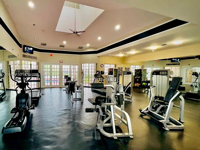 2880 N Oakland Forest Dr #103 — Photo 13
