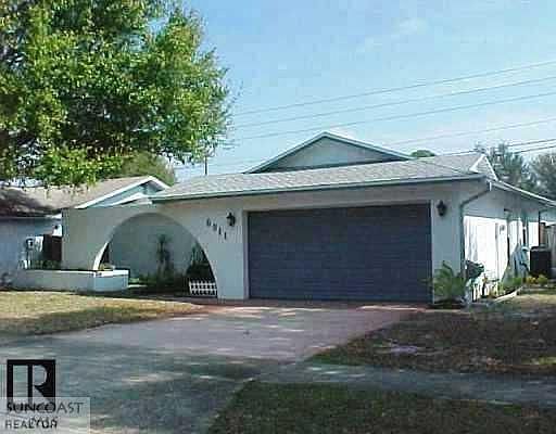Home for Sale in Pinellas Park, FL $205,000