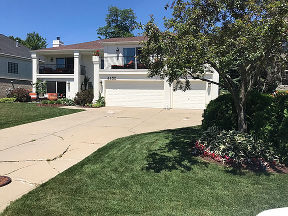 3rd image of 4460 Island View Dr