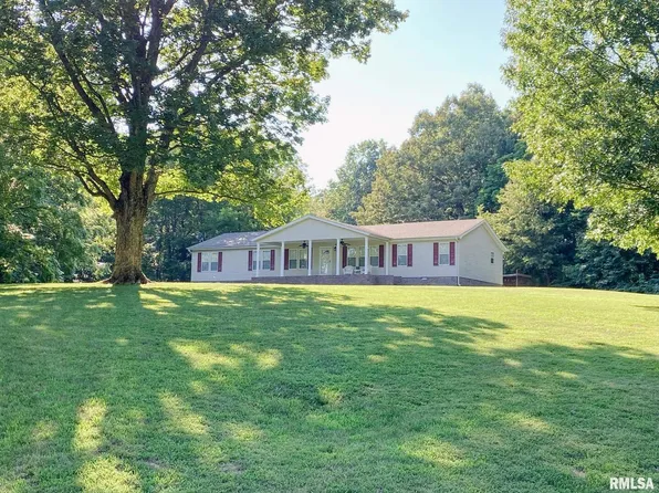 275 Vines Rd, Cobden, IL 62920