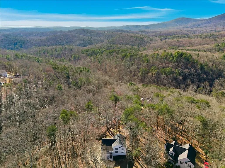 186 Franklin Ct — Photo 29