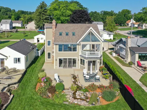 W190S7096 Wentland DRIVE, Muskego, WI 53150