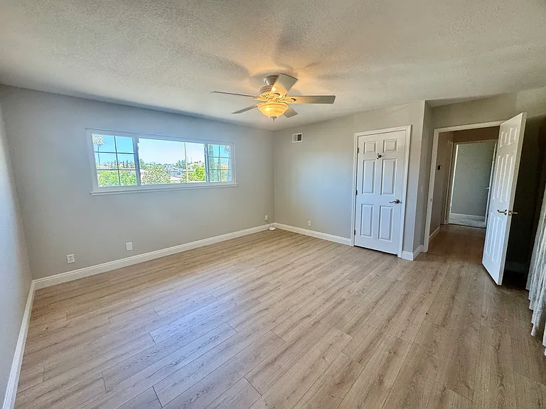 1318 Deb Ct — Photo 15