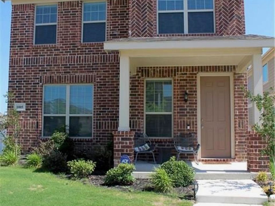 1st image of 1005 Holly Anne Ln