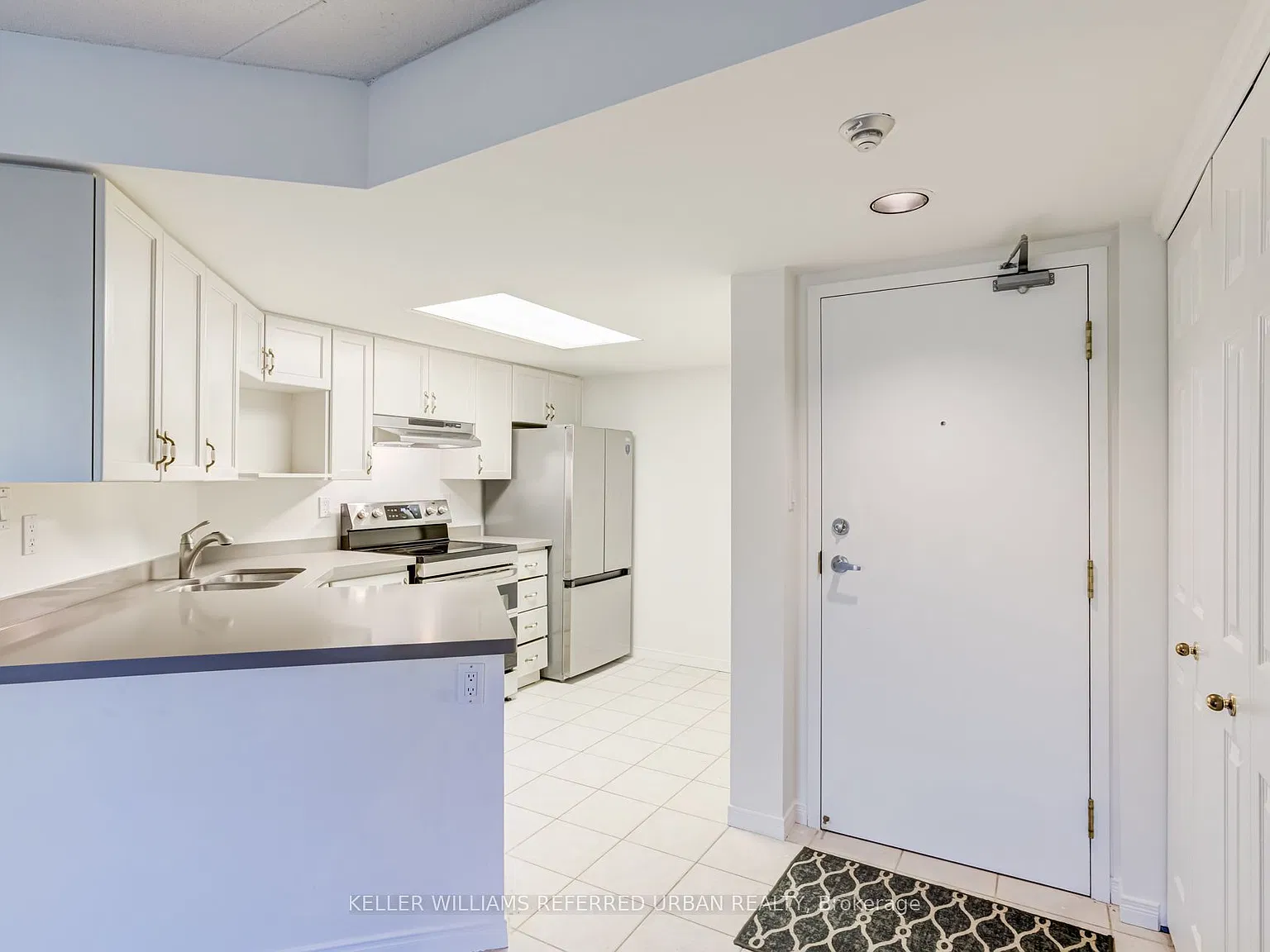 3499 Upper Middle Rd — Photo 4