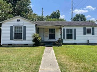 210 E Neal St, Carthage, TX 75633